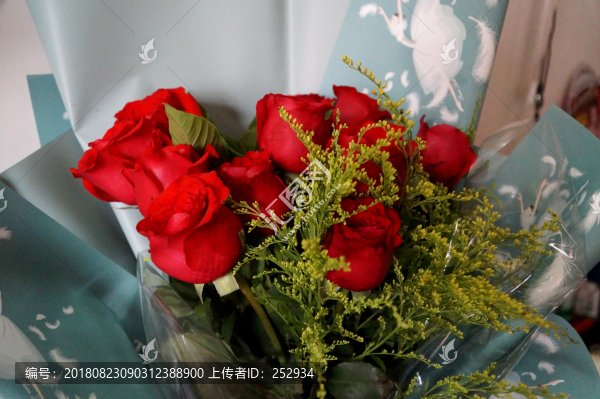 紅玫瑰