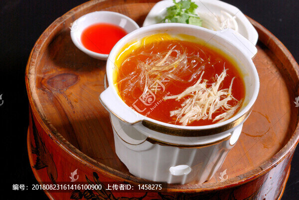 紅燒雞絲翅
