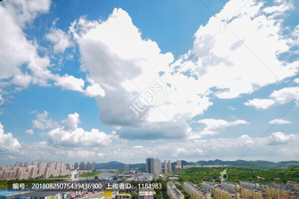 錦州市籃天白云