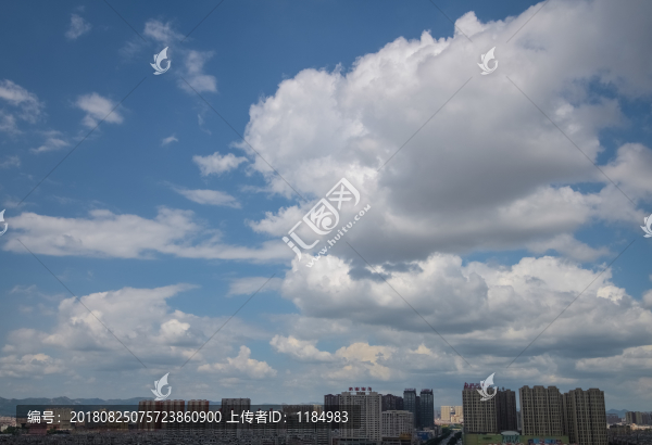 錦州市籃天白云