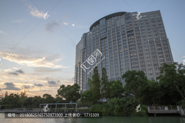 傍晚景