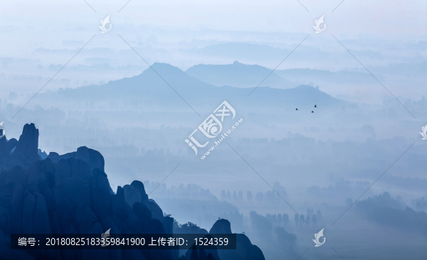 水墨風(fēng)景裝飾畫