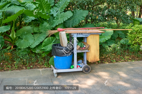 保潔車
