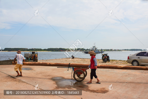 海邊