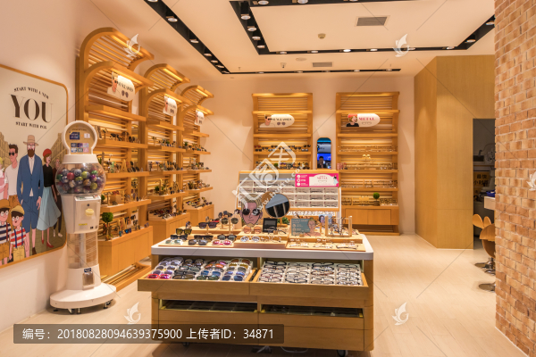 時尚眼鏡店內(nèi)景