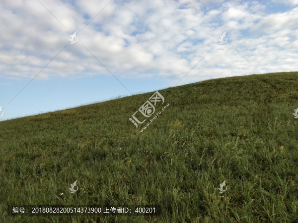 夏天草原的天空