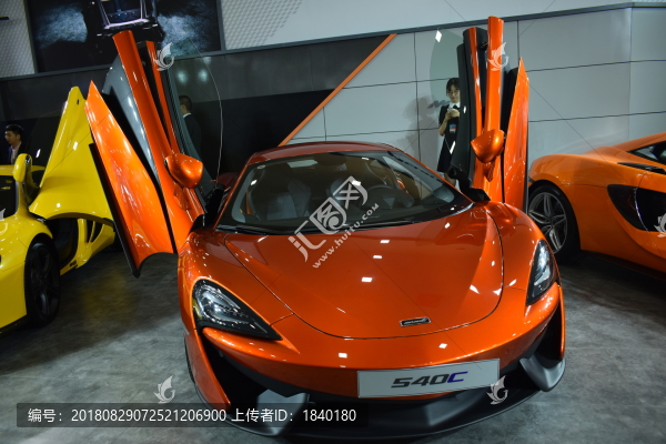 名車