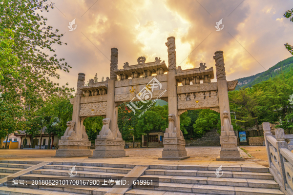 青州云駝風(fēng)景區(qū)駝山景區(qū)石坊大門