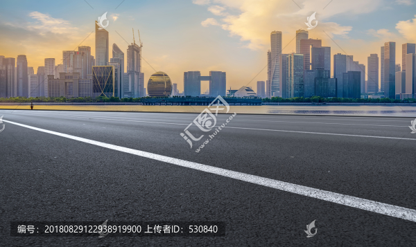 道路地面和錢江新城建筑天際線