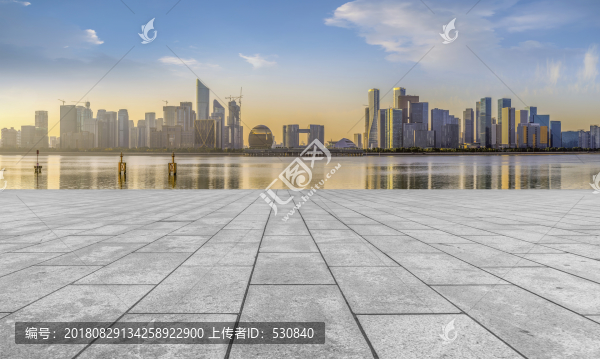廣場(chǎng)地磚和杭州錢江新城現(xiàn)代建筑