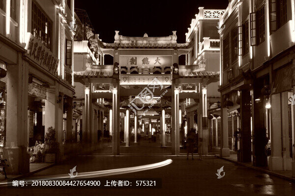 潮州牌坊街夜景