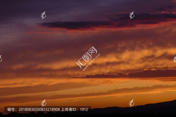 晚霞