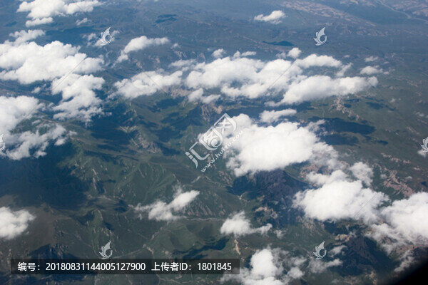 白云雪峰