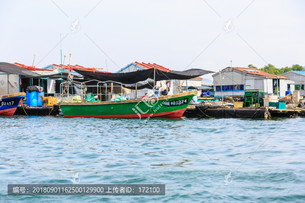 中國海南南灣猴島漁排