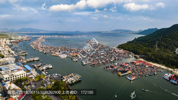 中國海南南灣猴島漁排