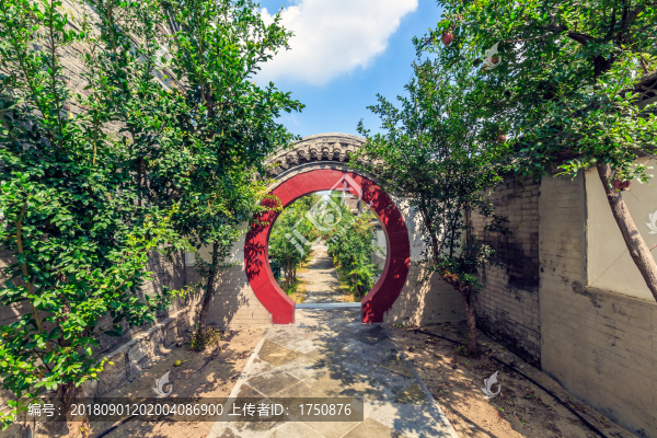 石榴園月亮門