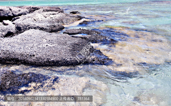 海濱風(fēng)景海邊礁石