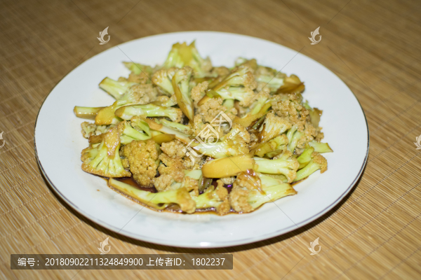 家常炒菜花