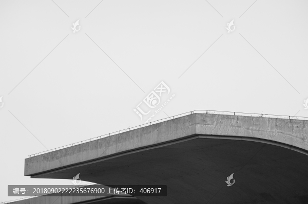 上海徐匯濱江龍美術館屋頂