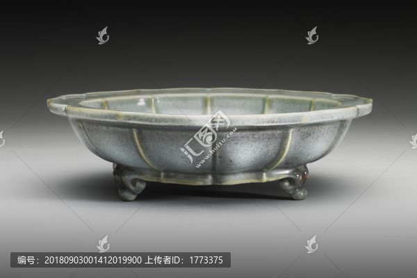 仿鈞窯蓮花式盆托