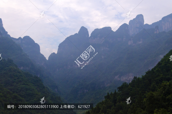 天門山