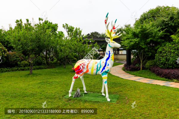 梅花鹿雕塑