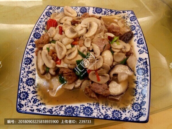 蘑菇燒肉