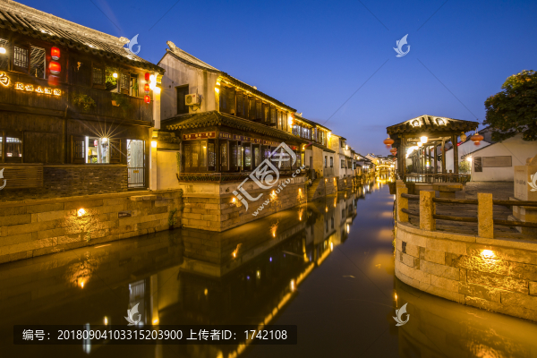 甪直古鎮(zhèn)夜景