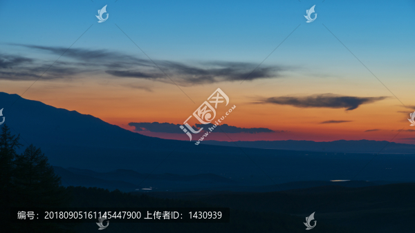 巴里坤八個鹿溝