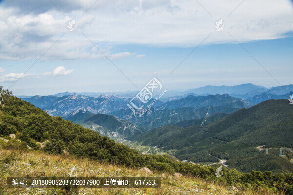 綿延不絕的百花山