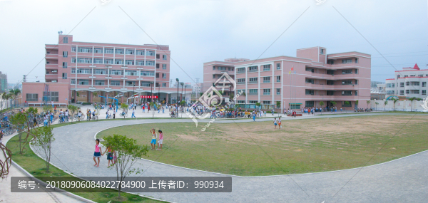 學(xué)校
