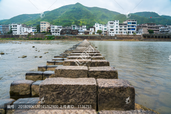 碇步橋