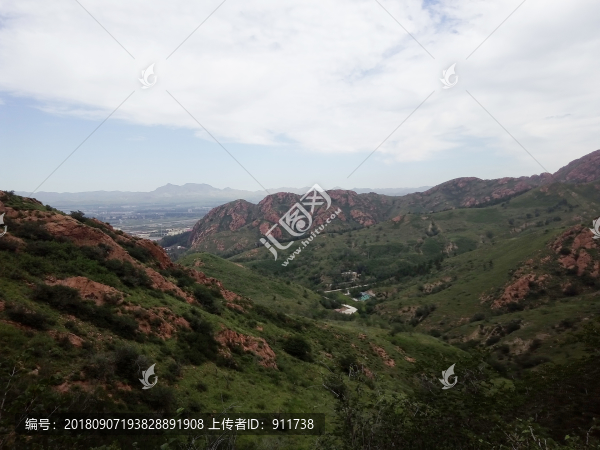 山巒