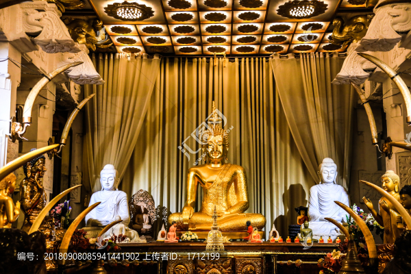 斯里蘭卡佛牙寺象牙佛像大殿