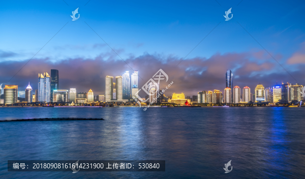 青島五四廣場夜景燈光秀