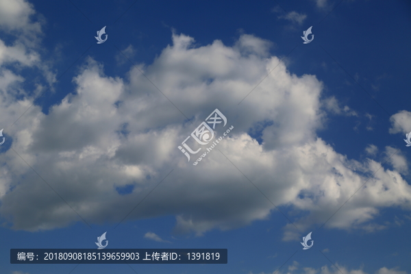 藍(lán)天白云