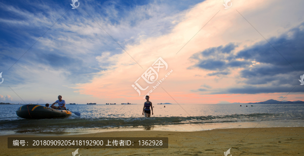 海南三亞灣風光