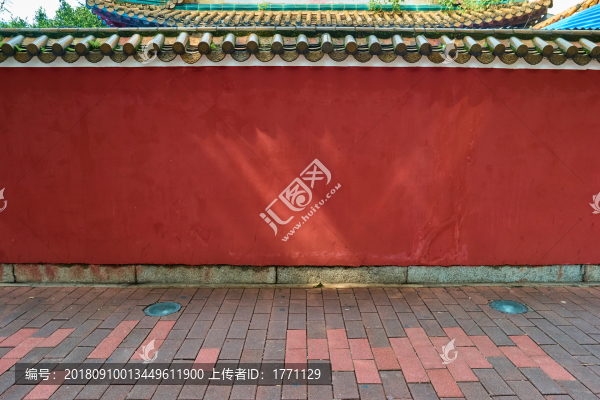 紅墻背景