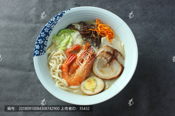 大蝦叉燒面