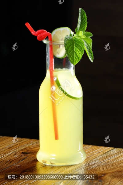 鮮橙汁清涼飲料