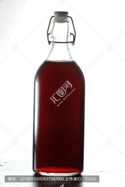 白底飲料