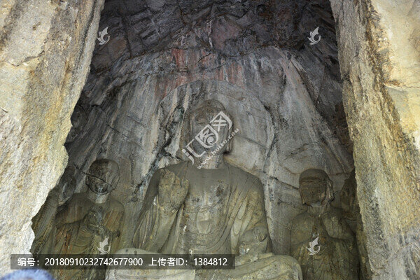 龍門石窟