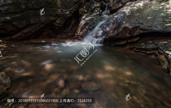 溪流