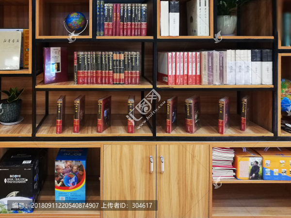 書架