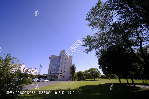 辦公樓