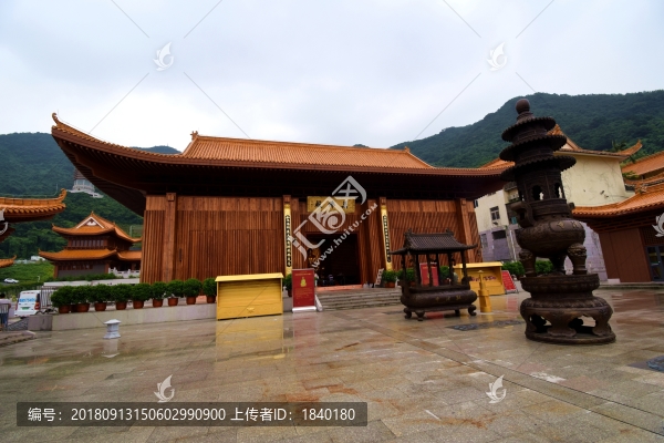 萬(wàn)佛殿