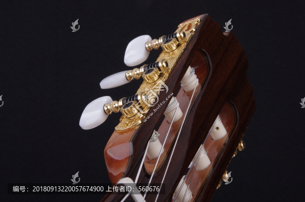 吉他