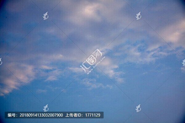 天空密云