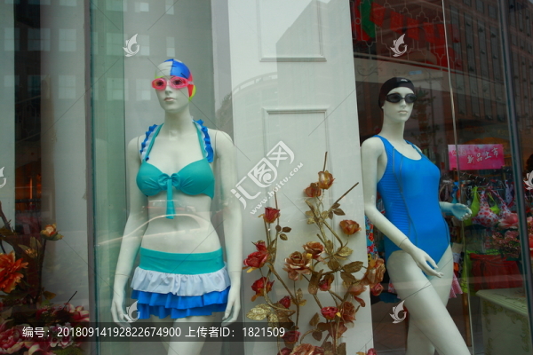 服飾櫥窗
