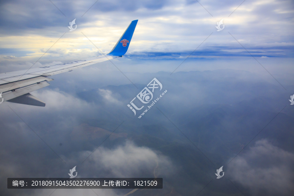 飛機(jī),白云,機(jī)翼,天空,藍(lán)天,飛翔